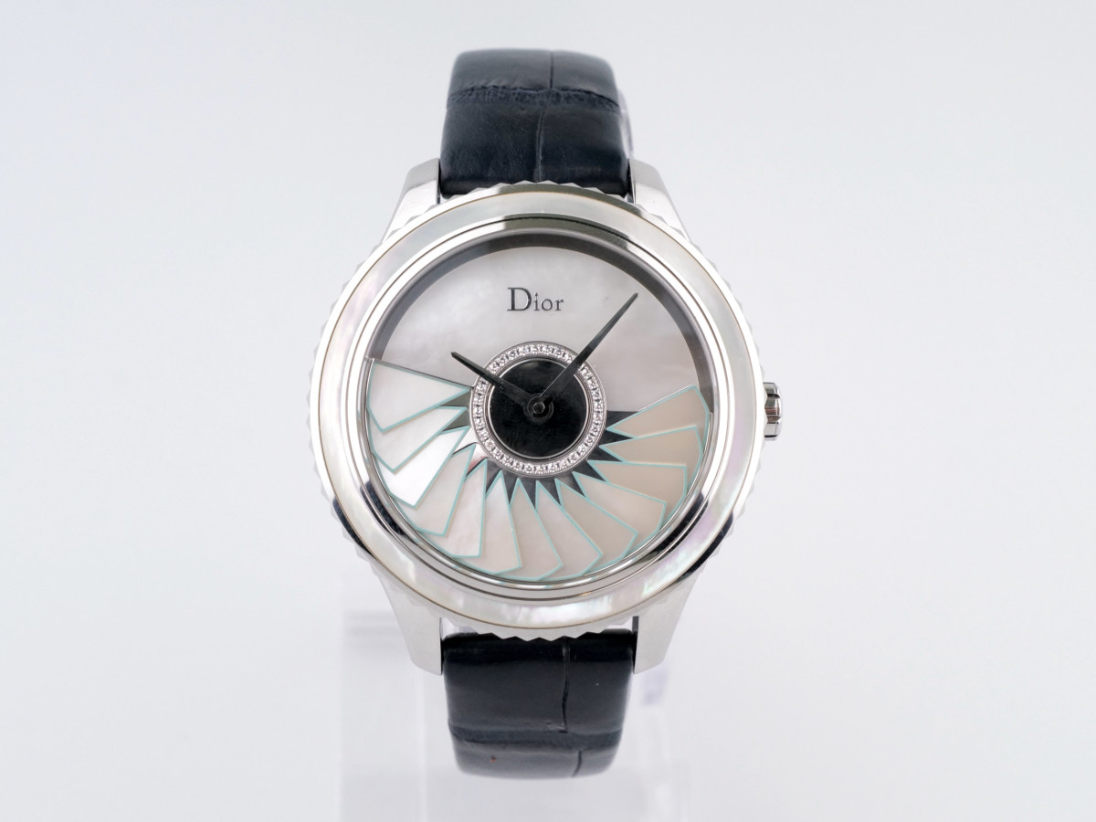 Швейцарские часы Christian Dior Grand Bal Plisse Soleil