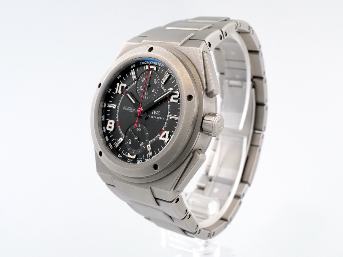 Швейцарские часы IWC Ingenieur Chronograph