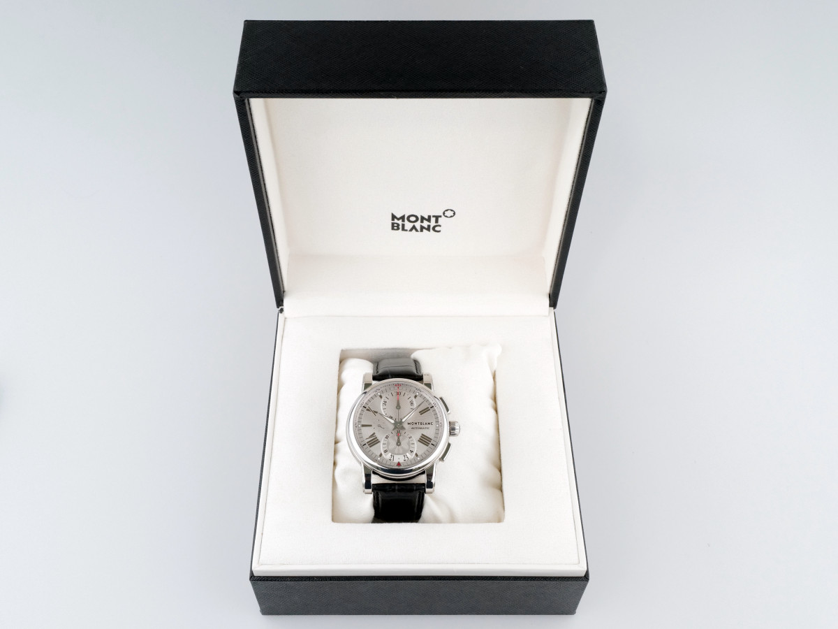Швейцарський годинник MontBlanc Star Automatic Chronograph