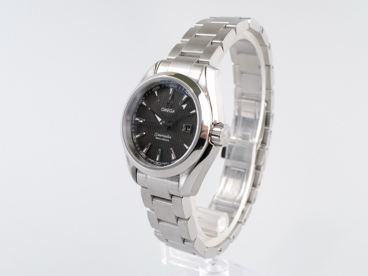Швейцарские часы Omega Seamaster Aqua Terra Quartz