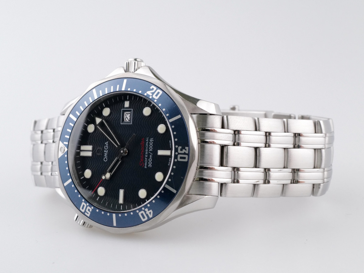 Швейцарские часы Omega Seamaster Professional Diver 300m Quartz