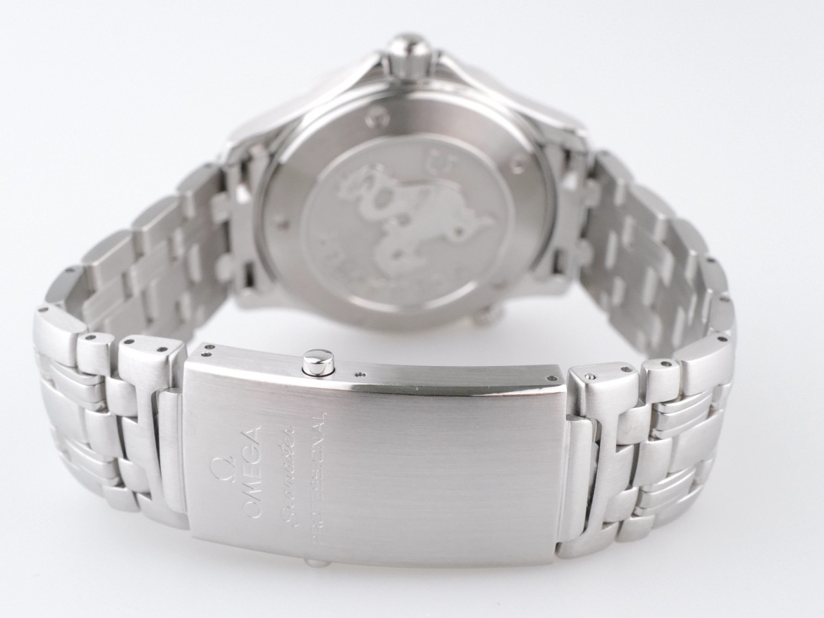 Швейцарские часы Omega Seamaster Professional Diver 300m Quartz