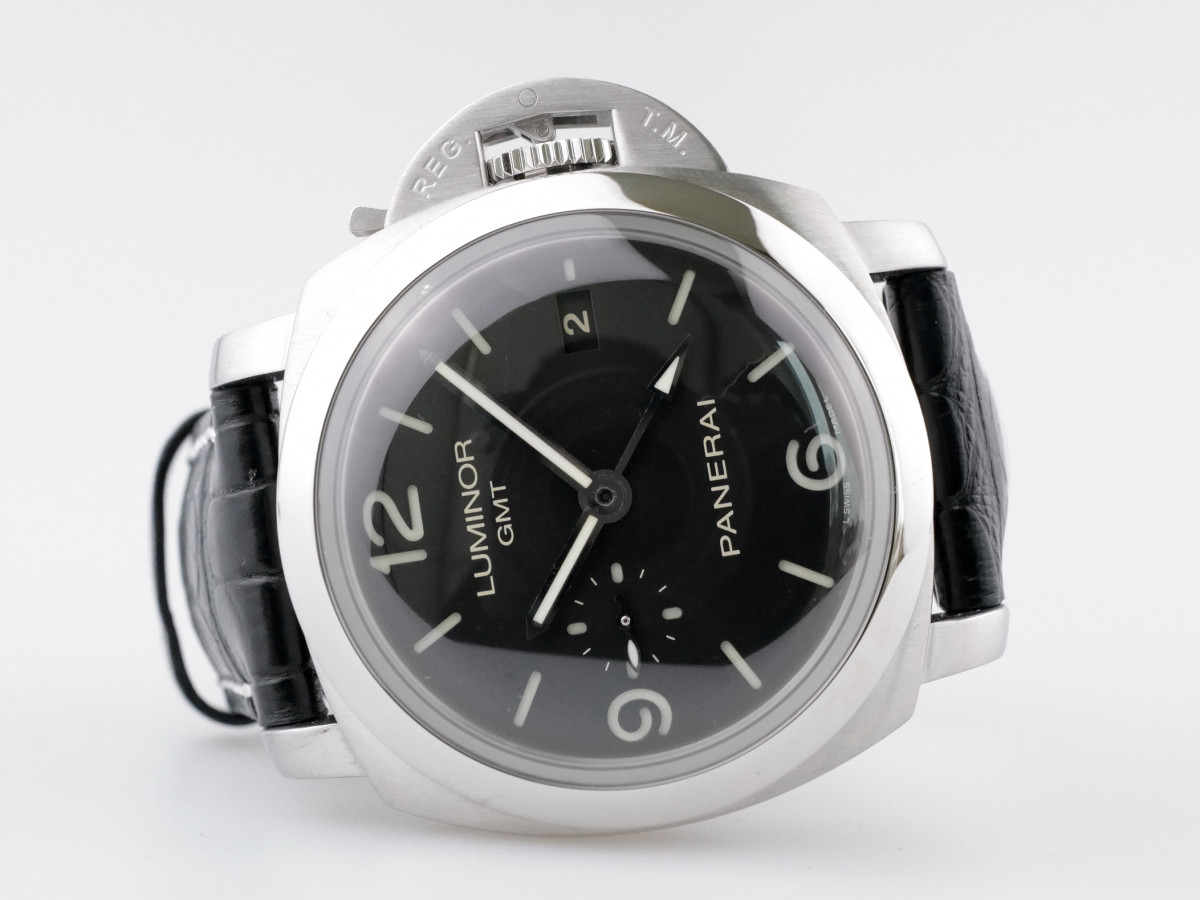 Швейцарський годинник Panerai Luminor 1950 3 Days GMT
