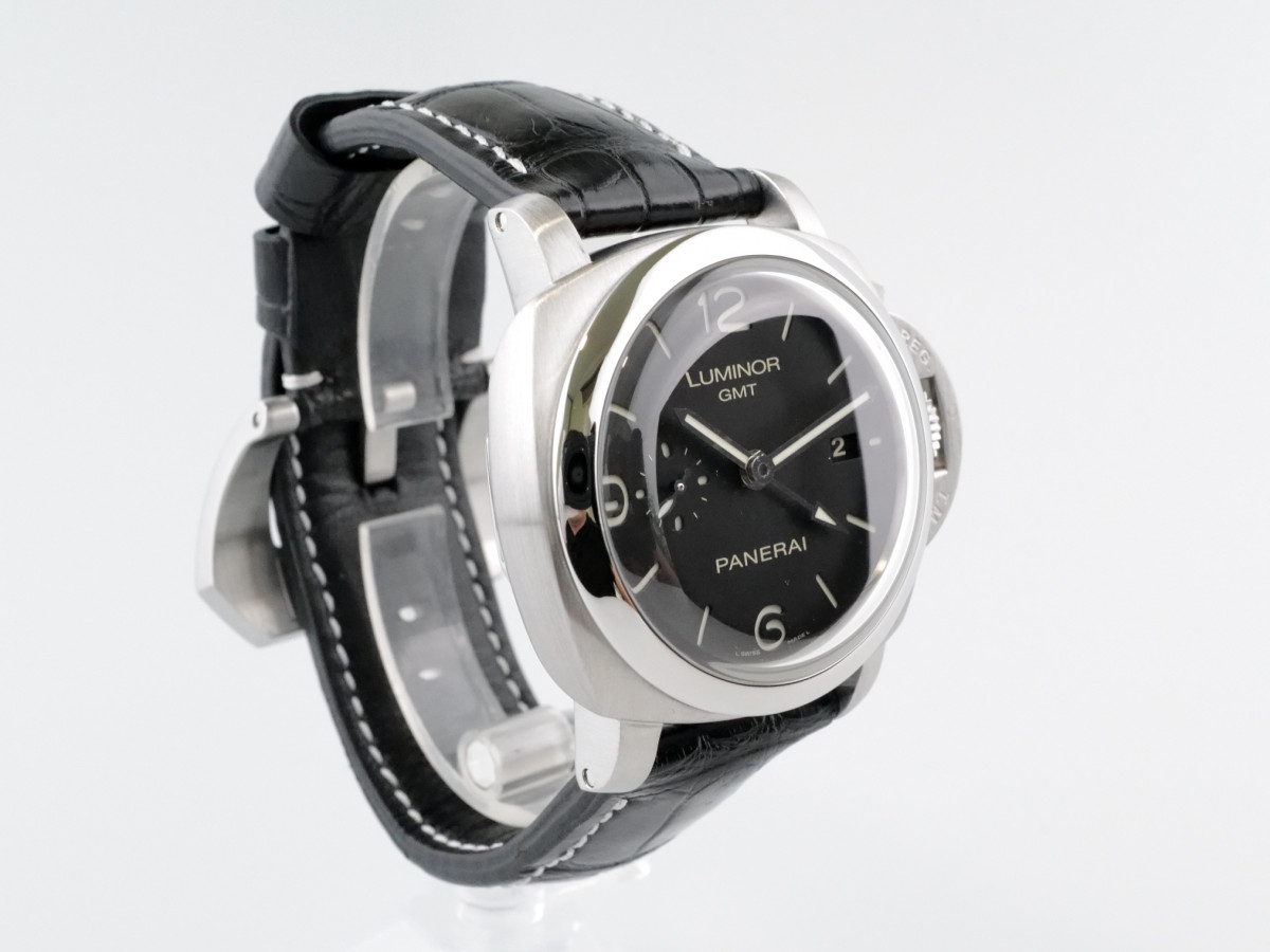 Швейцарський годинник Panerai Luminor 1950 3 Days GMT