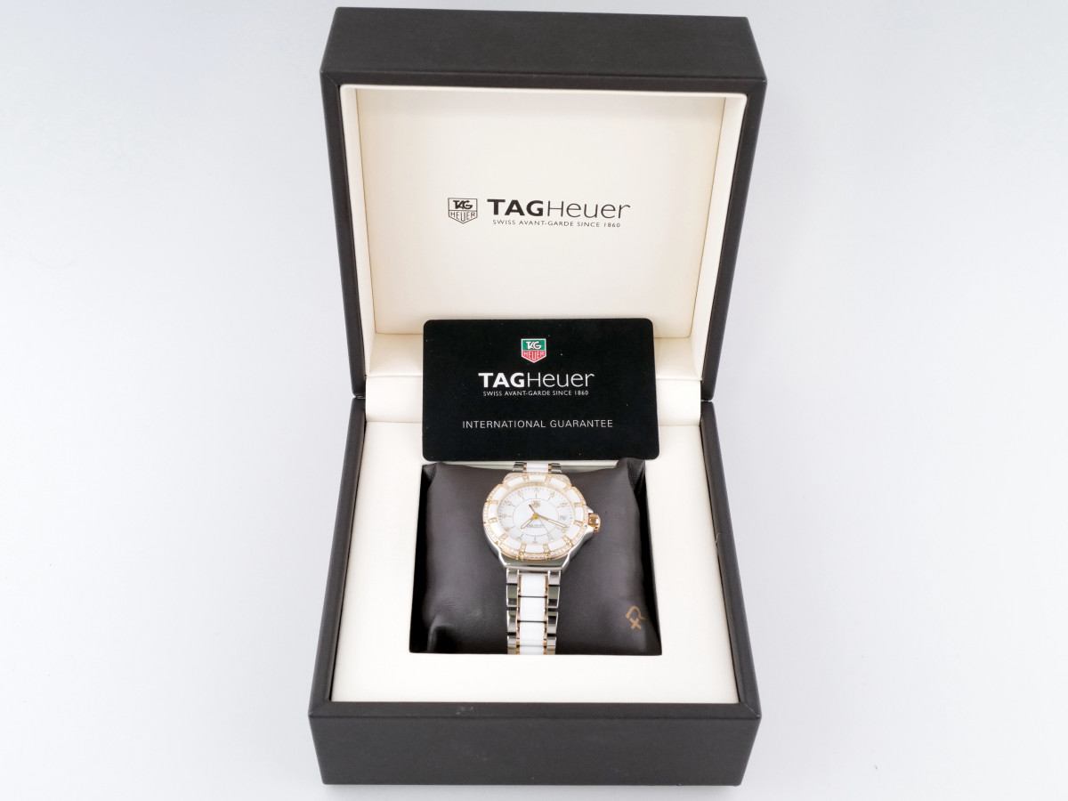 Швейцарський годинник TAG Heuer Formula 1 White Diamond Dial