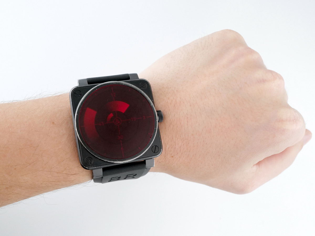 Швейцарський годинник Bell & Ross Red Radar Limited