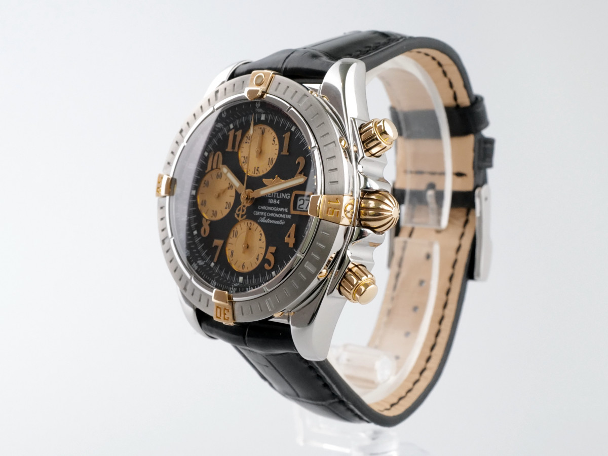 Швейцарський годинник Breitling Chronomat Evolution