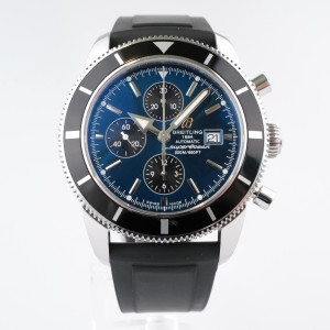 Швейцарський годинник Breitling Superocean Heritage Chronograph
