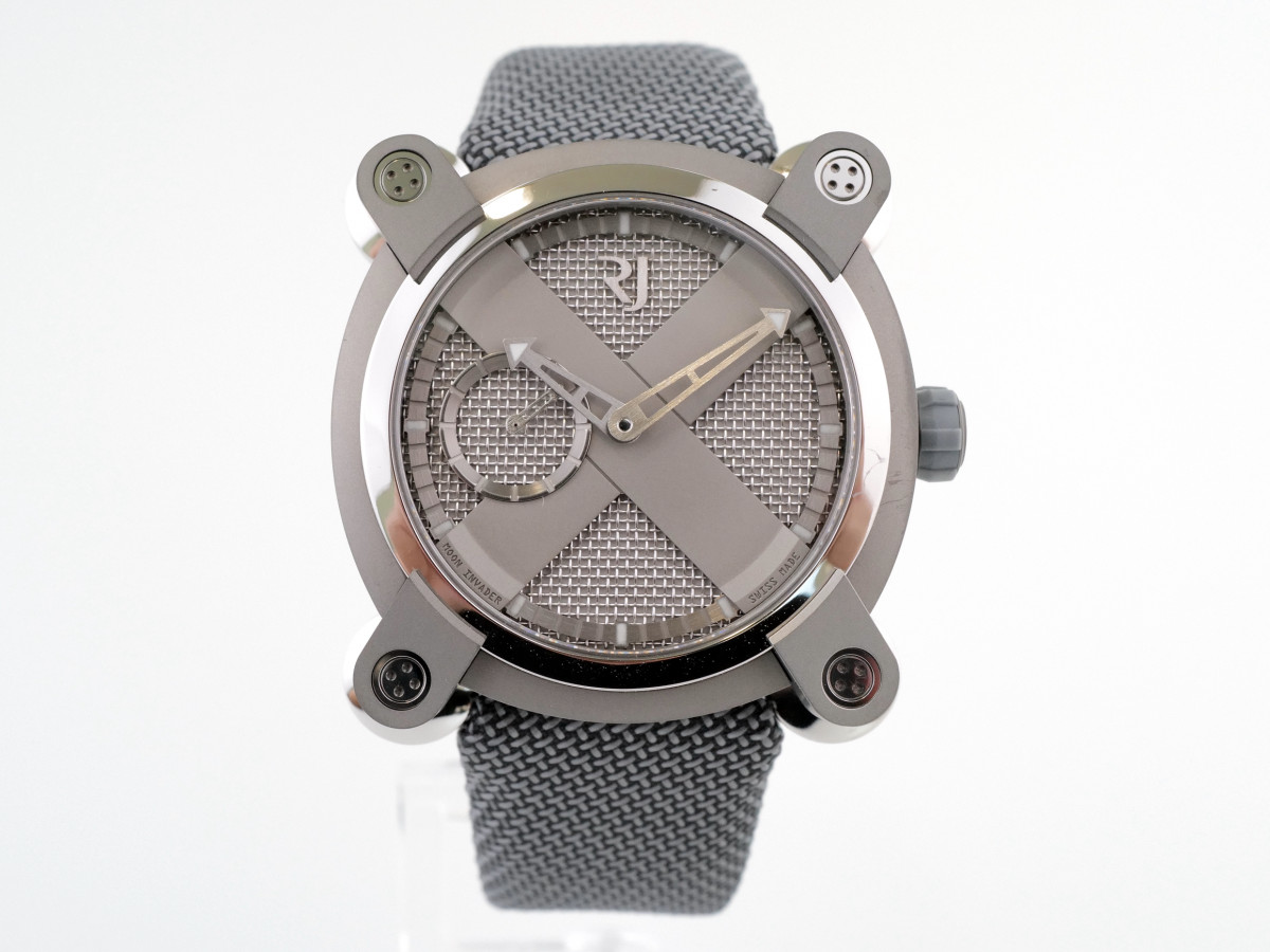 Швейцарские часы Romain Jerome Moon-DNA Moon Invader