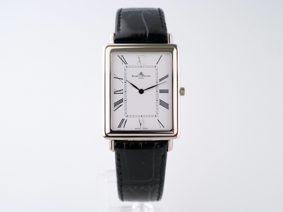Швейцарський годинник Baume & Mercier Hampton 18K White Gold