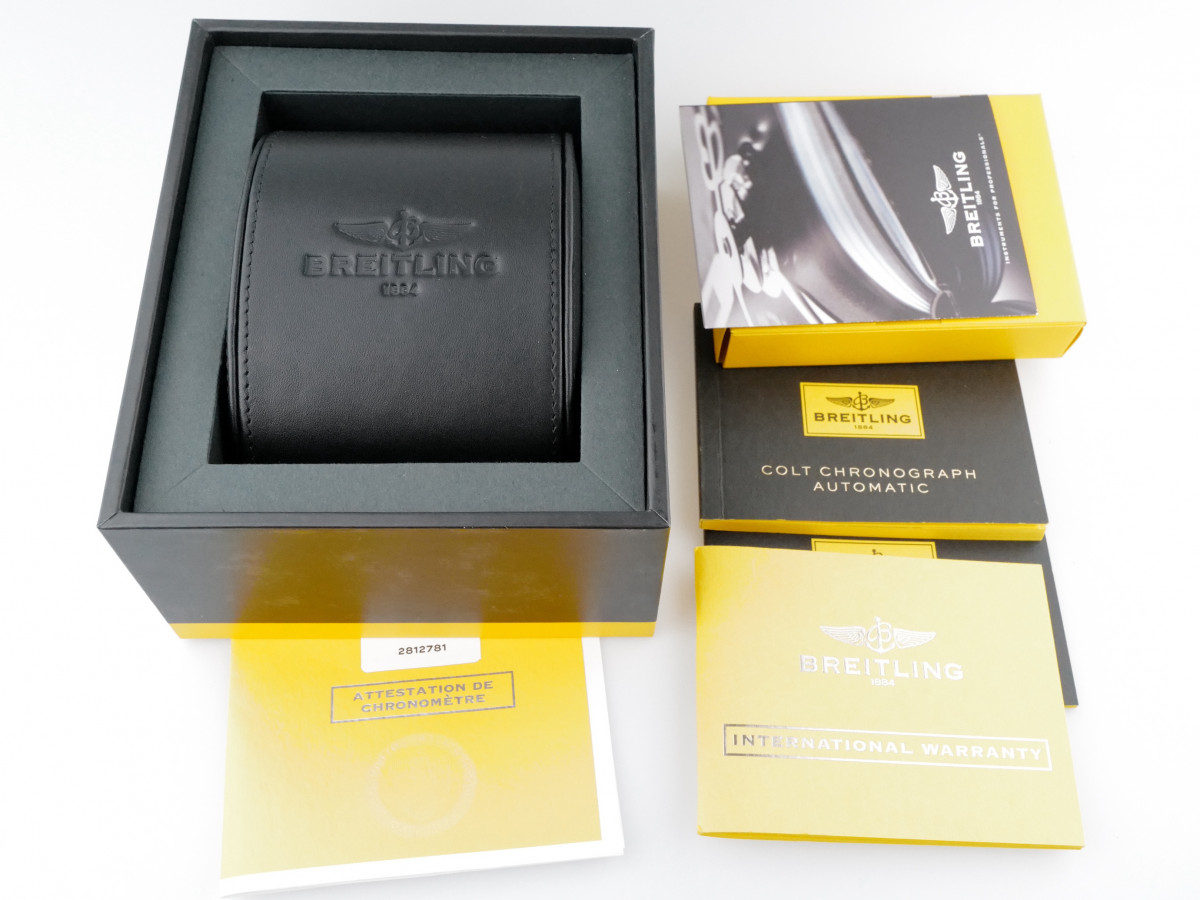 Швейцарський годинник Breitling Colt Chronograph