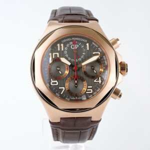 Швейцарские часы Girard Perregaux Laureato Evo3 Chronograph