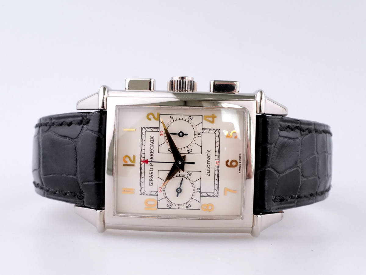 Швейцарские часы Girard Perregaux Vintage Chronograph