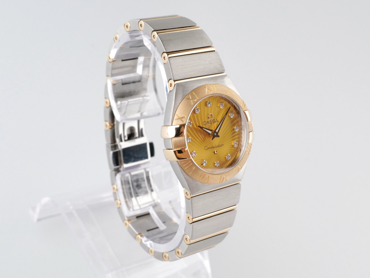 Швейцарские часы Omega Constellation Champagne Diamond Dial