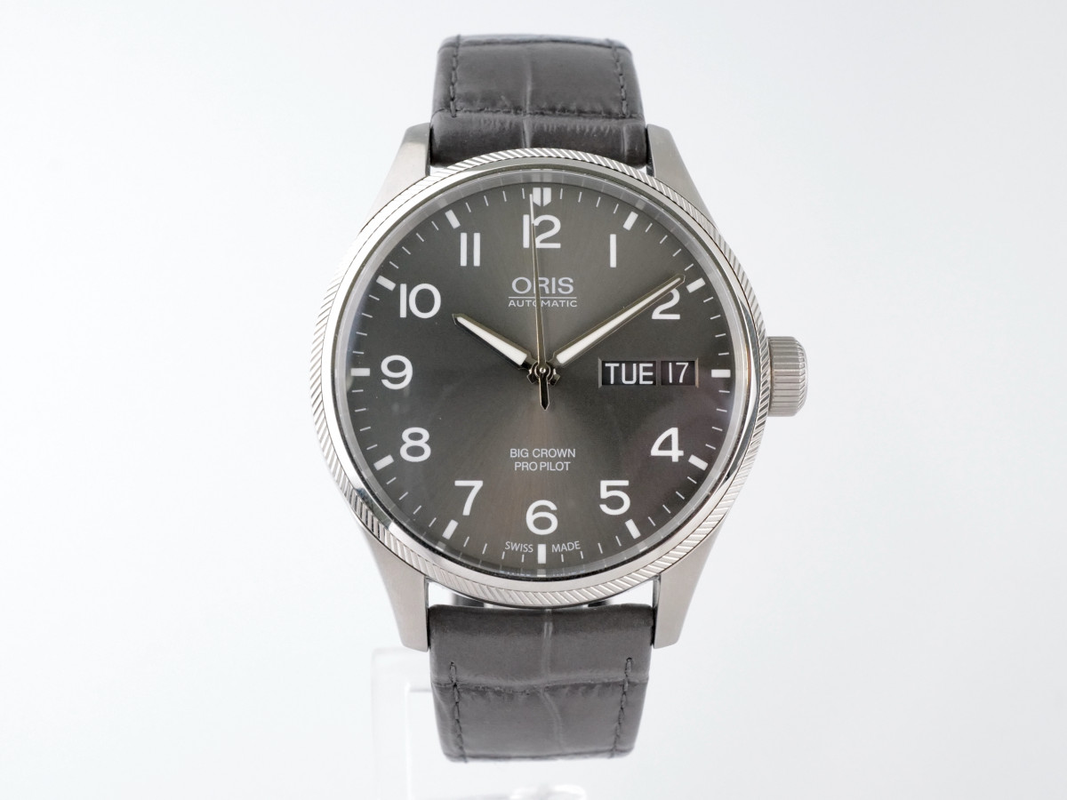 Швейцарський годинник Oris Big Crown ProPilot
