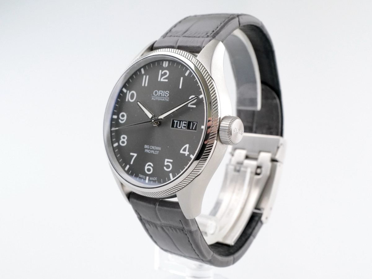 Швейцарський годинник Oris Big Crown ProPilot
