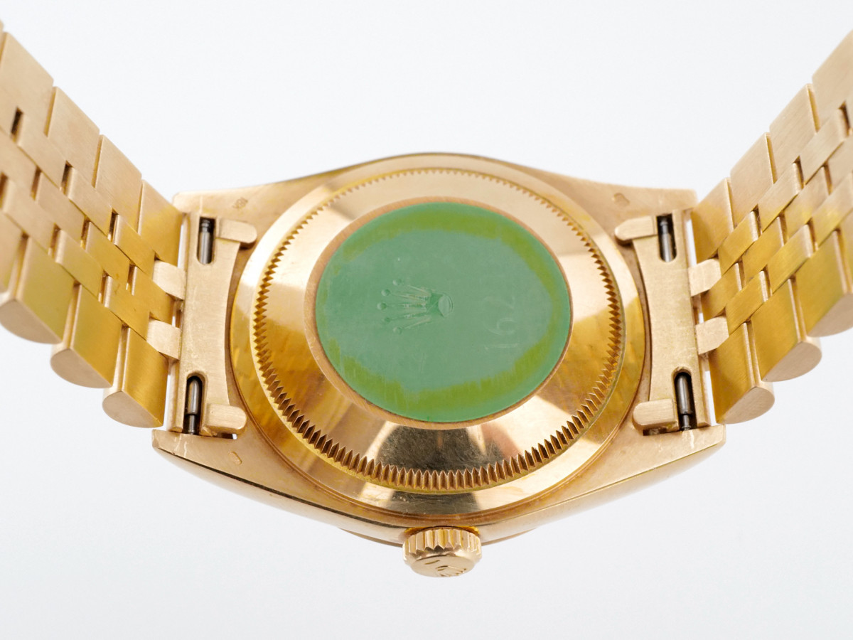 Швейцарские часы Rolex Datejust 18K Yellow Gold