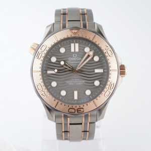 Swiss watch Omega Seamaster Diver 300 M Co-Axial Master Chronometer
