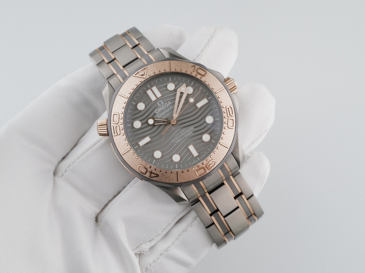 Швейцарские часы Omega Seamaster Diver 300 M Co-Axial Master Chronometer