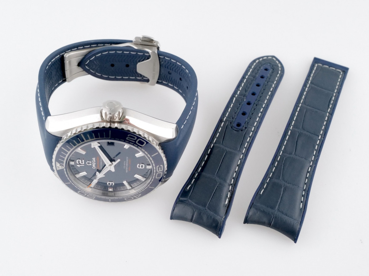 Швейцарские часы Omega Seamaster Planet Ocean 600M Co-Axial Master Chronometer