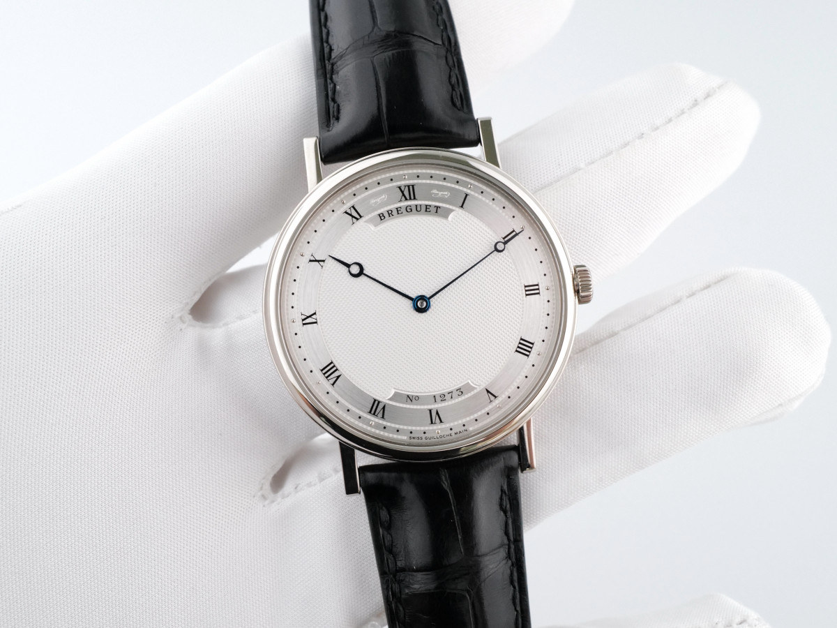 Швейцарський годинник Breguet Classique Ultra Slim