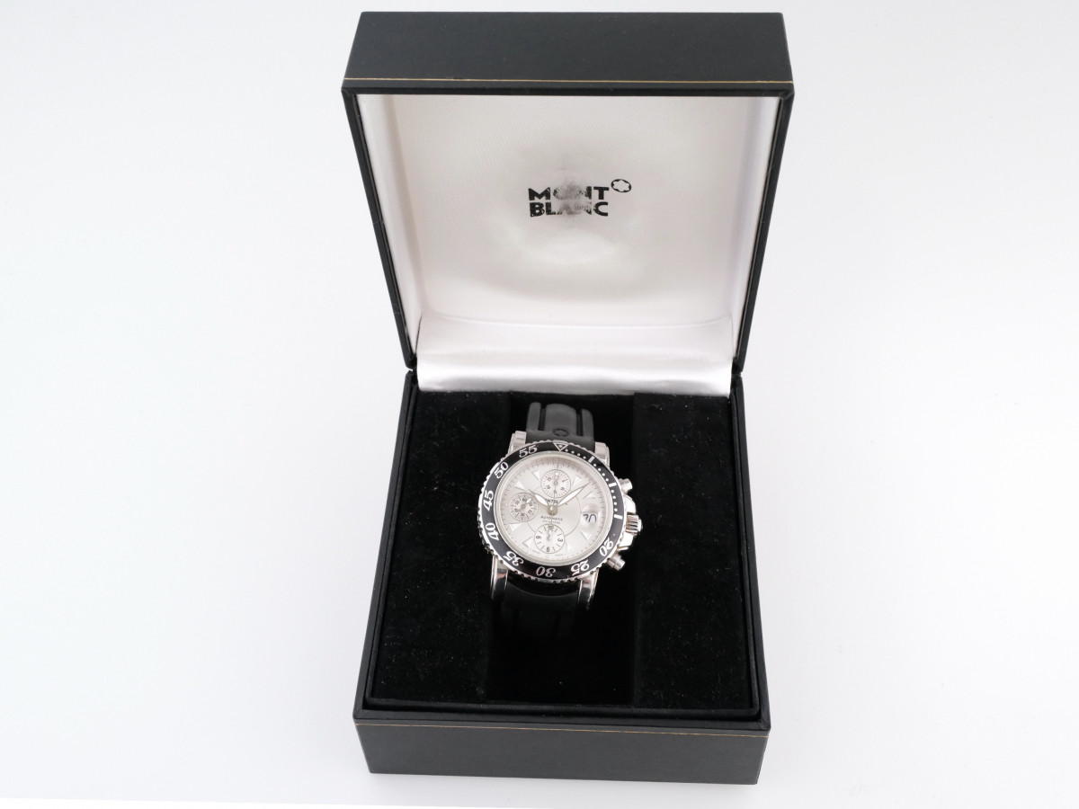 Швейцарские часы Montblanc Sport Chronograph