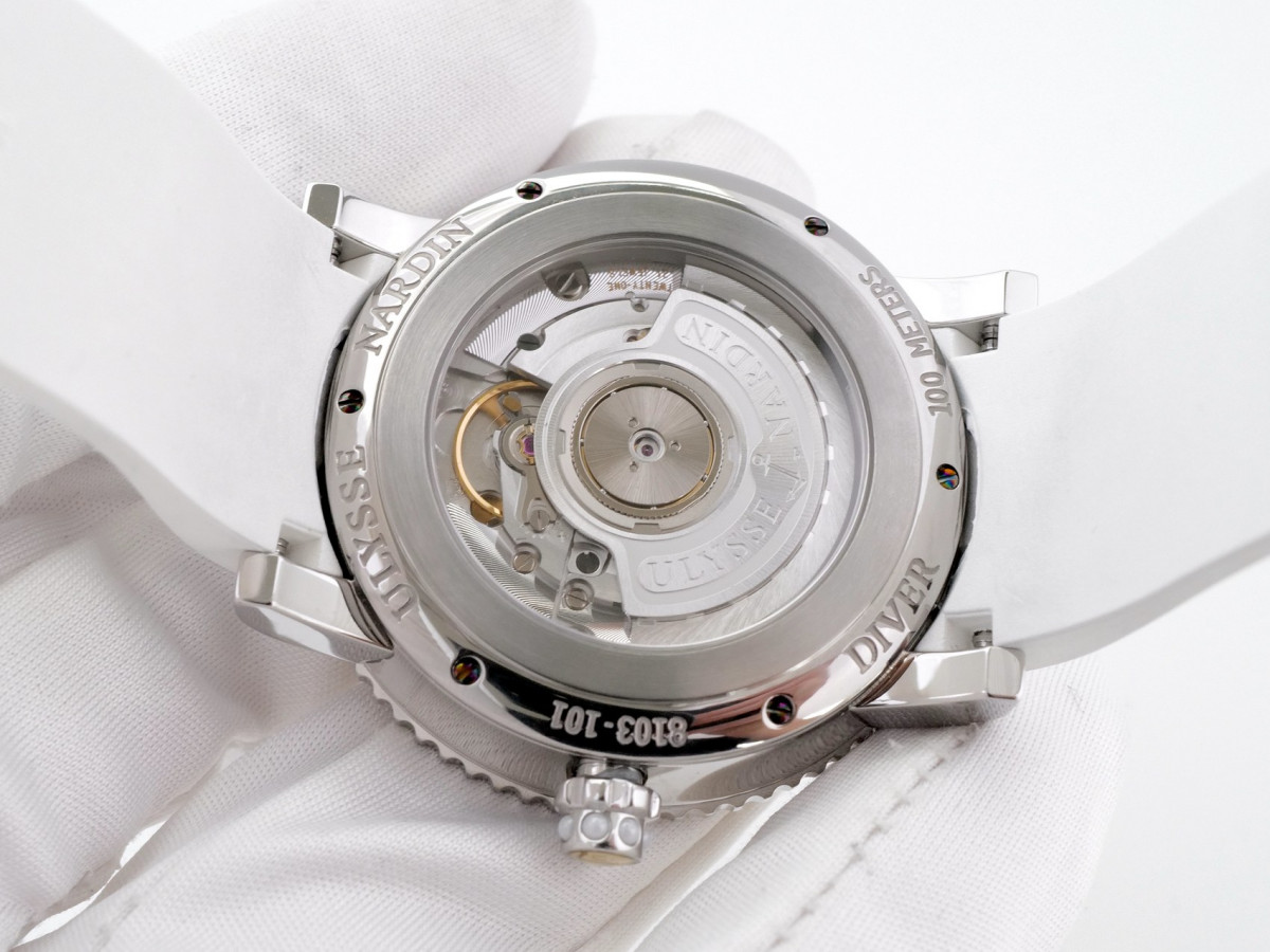 Швейцарские часы Ulysse Nardin Lady Diver Starry Night