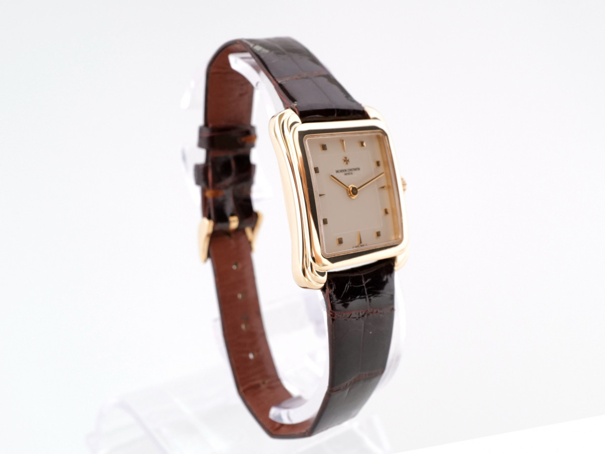 Швейцарские часы Vacheron Constantin Historiques 18K Yellow Gold