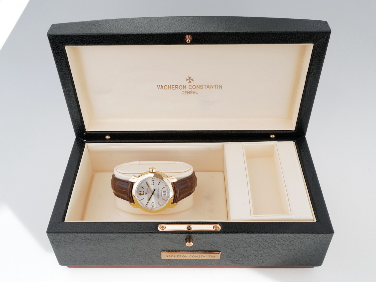 Швейцарський годинник Vacheron Constantin Malte Large Calendar