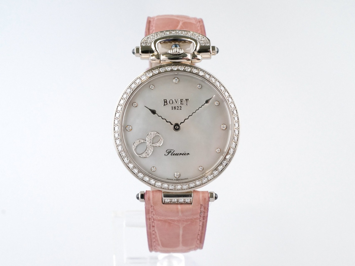 Швейцарський годинник Bovet Fleurier 18K White Gold Diamonds 34