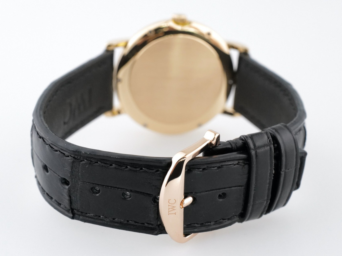 Швейцарський годинник IWC Portofino 18K Yellow Gold