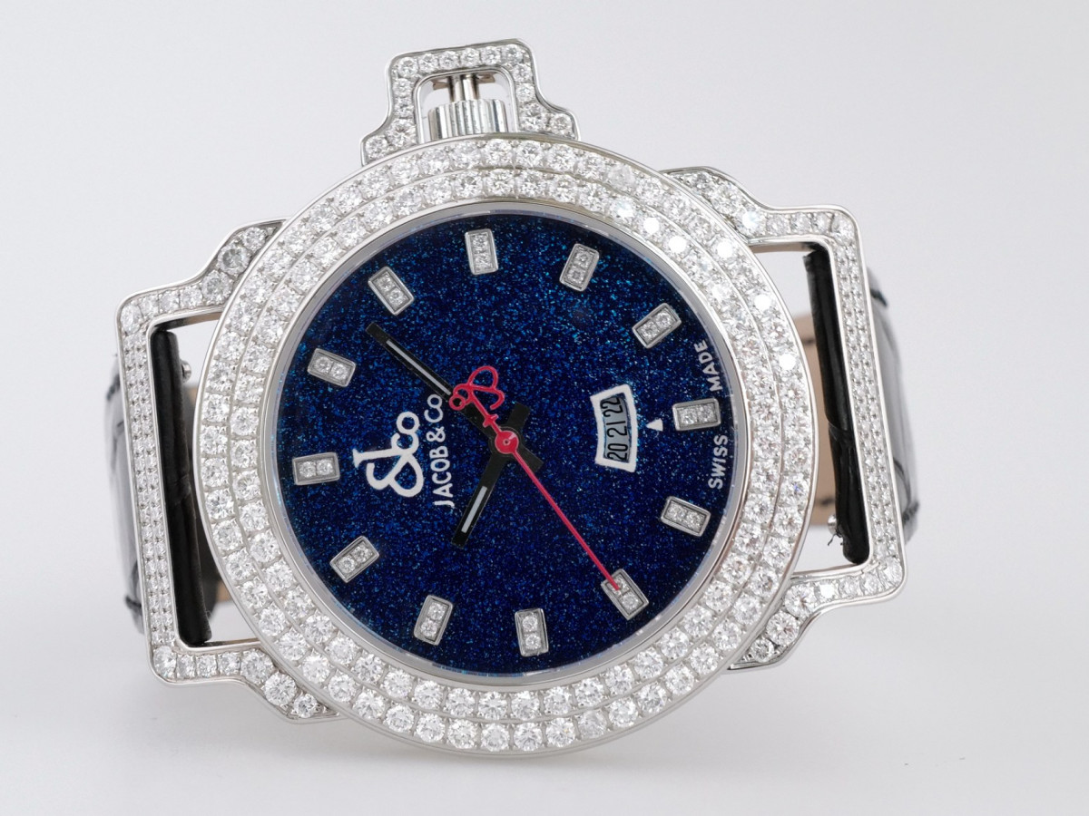 Швейцарские часы Jacob and Co. Standard Diamonds