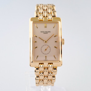 Швейцарские часы Patek Philippe Gondolo Manual Wind 18K Yellow Gold