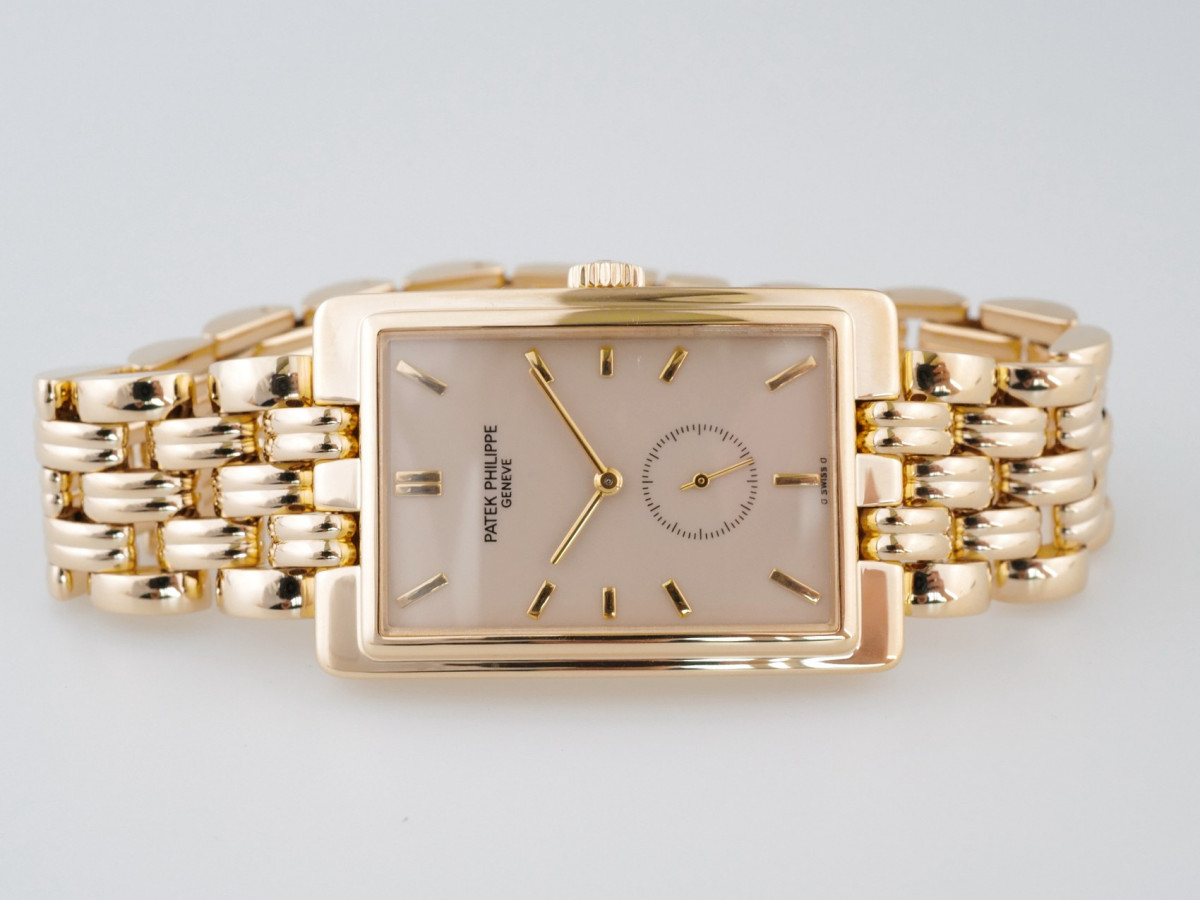 Швейцарские часы Patek Philippe Gondolo Manual Wind 18K Yellow Gold