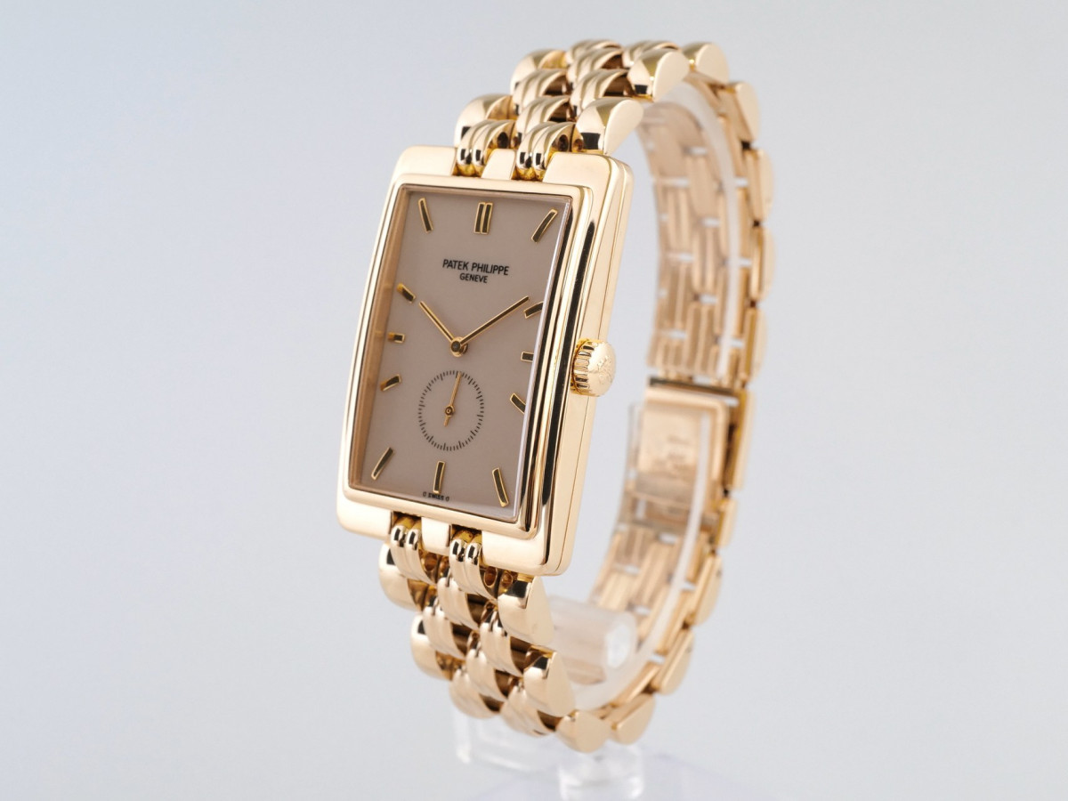 Швейцарские часы Patek Philippe Gondolo Manual Wind 18K Yellow Gold