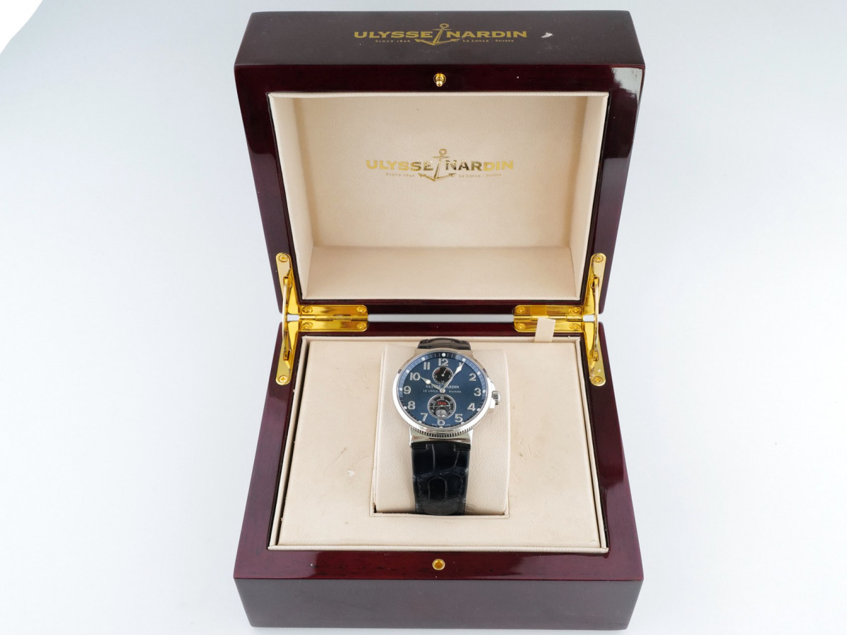Швейцарские часы Ulysse Nardin Marine Maxi Chronometer Blue Dial Arabic Numerals