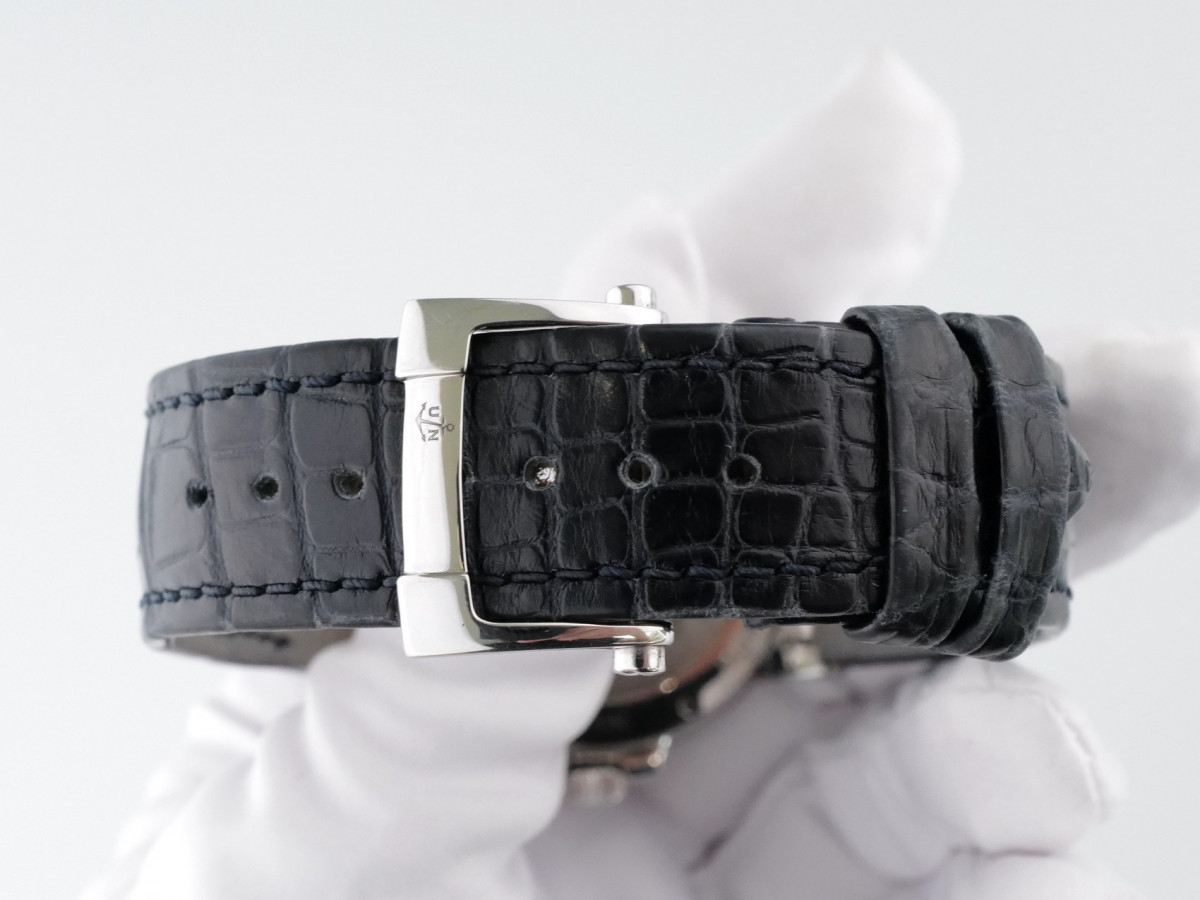 Швейцарские часы Ulysse Nardin Marine Maxi Chronometer Blue Dial Arabic Numerals