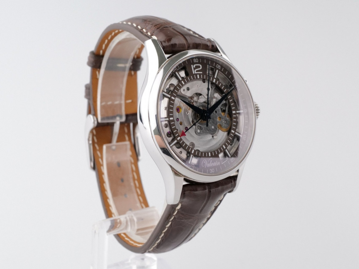 Швейцарський годинник Vulcain Golden Heart Alarm