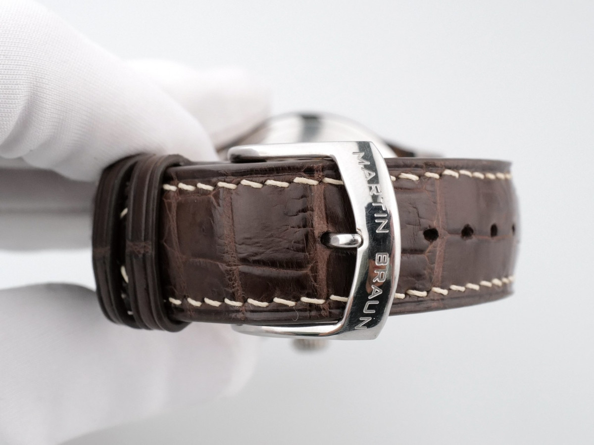 Швейцарський годинник Vulcain Golden Heart Alarm