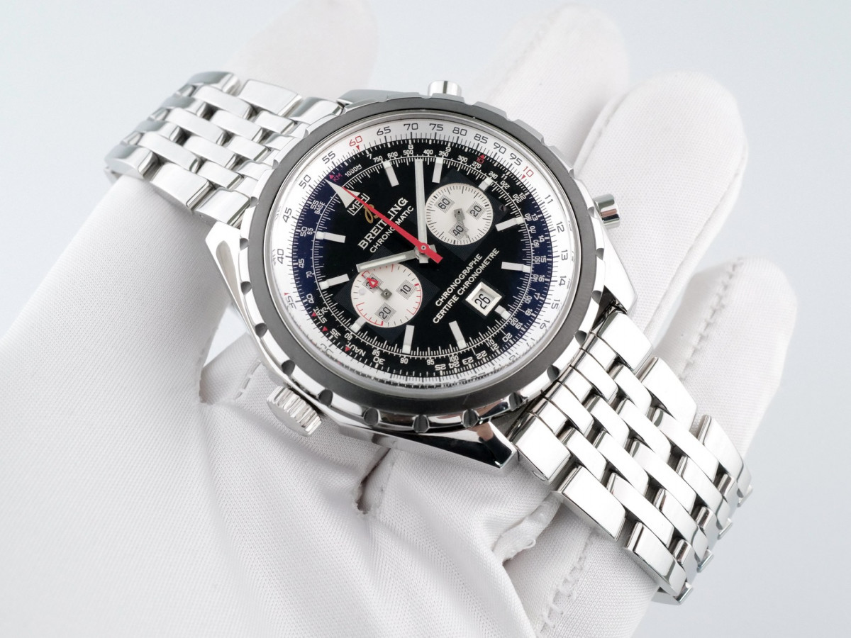 Swiss watch Breitling Navitimer Chrono-Matic