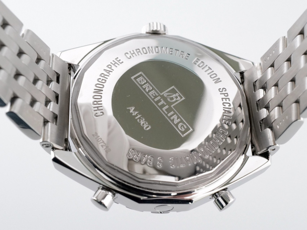 Swiss watch Breitling Navitimer Chrono-Matic