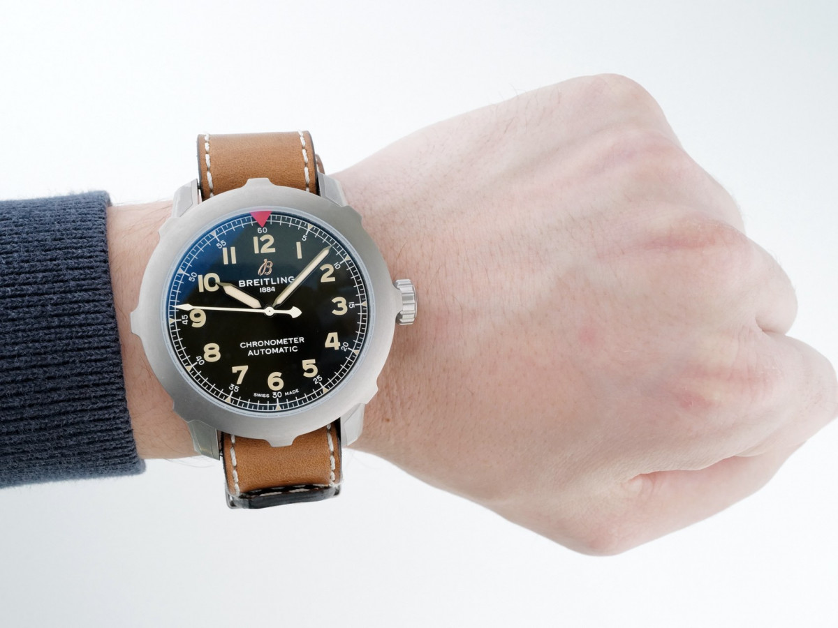 Швейцарские часы Breitling Super 8 B20 Automatic 46 Navitimer