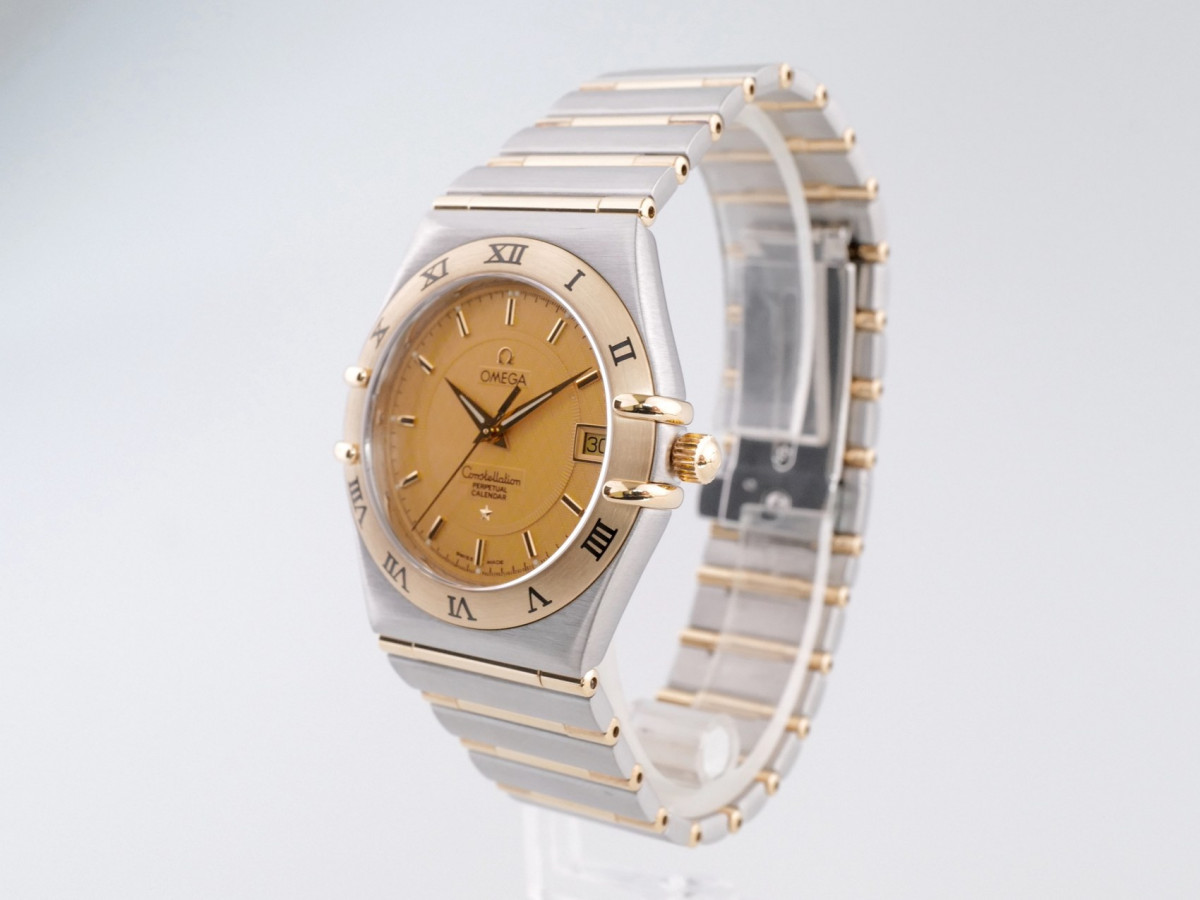 Швейцарские часы Omega Constellation Perpetual Calendar
