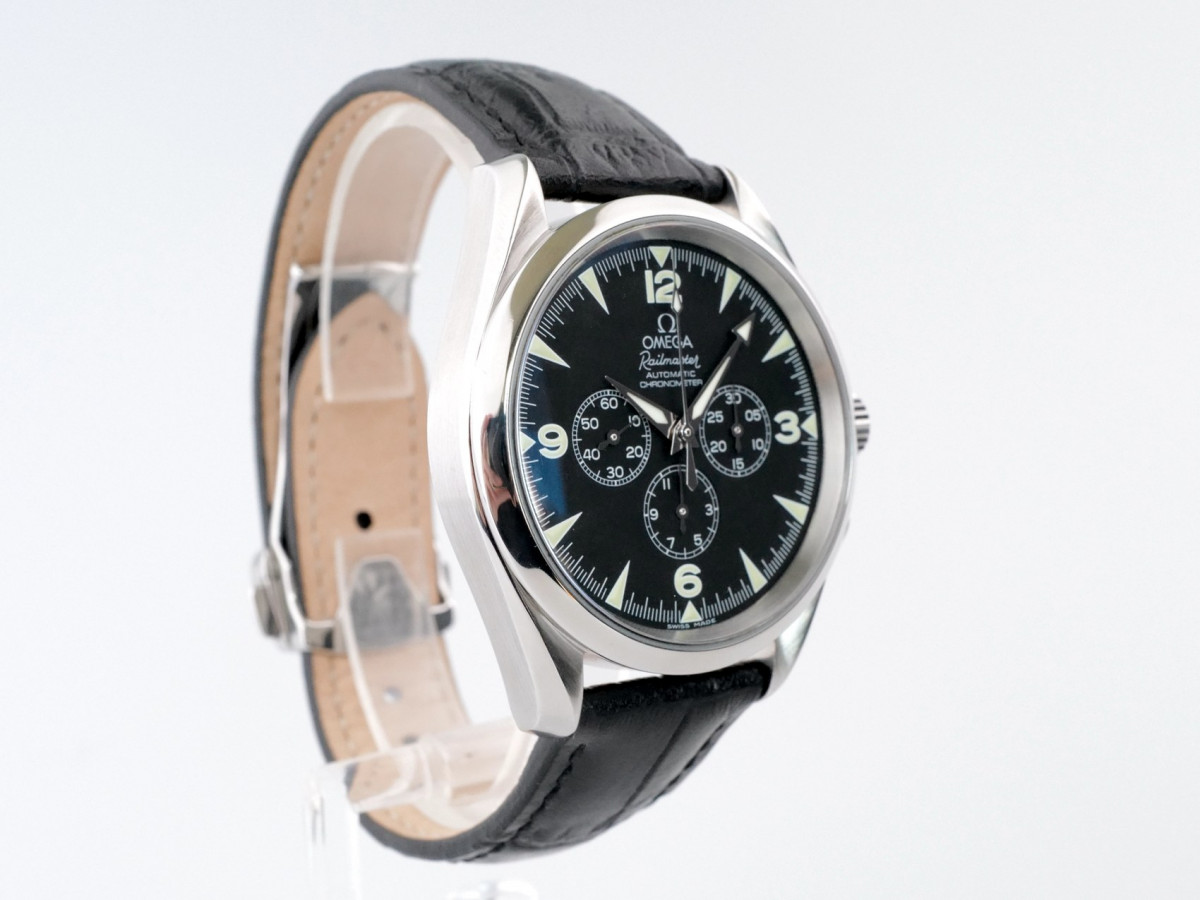 Швейцарские часы Omega Railmaster Chronograph