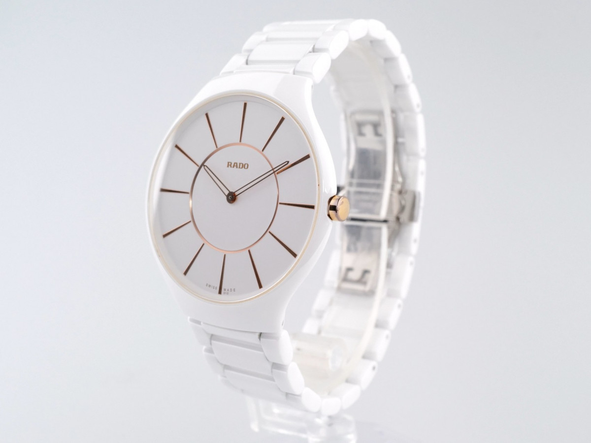 Швейцарський годинник Rado True Thinline