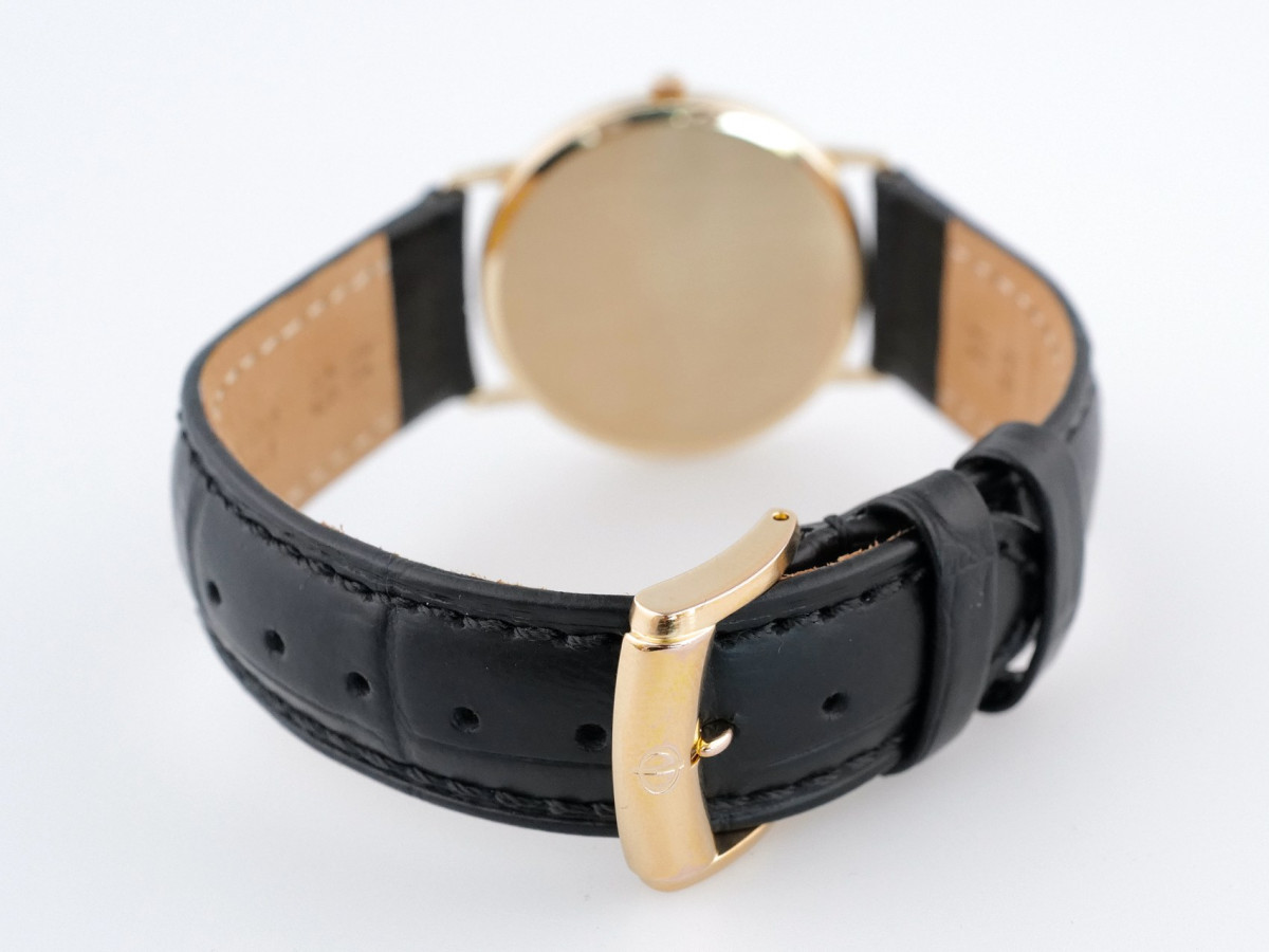 Швейцарський годинник Baume & Mercier Classic Date