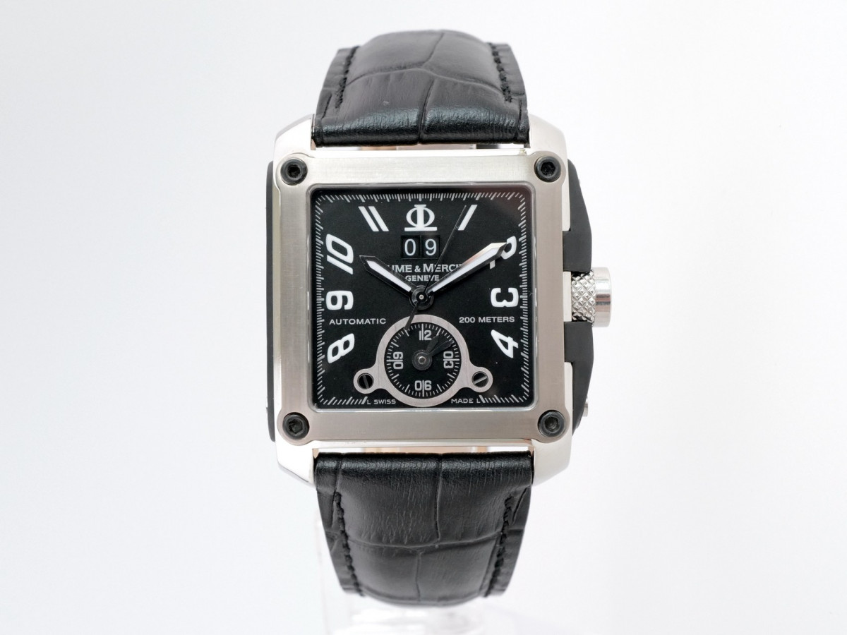 Швейцарський годинник Baume & Mercier Hampton Square XL Dual Time