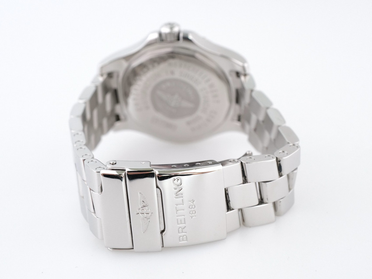 Swiss watch Breitling Aeromarine Colt