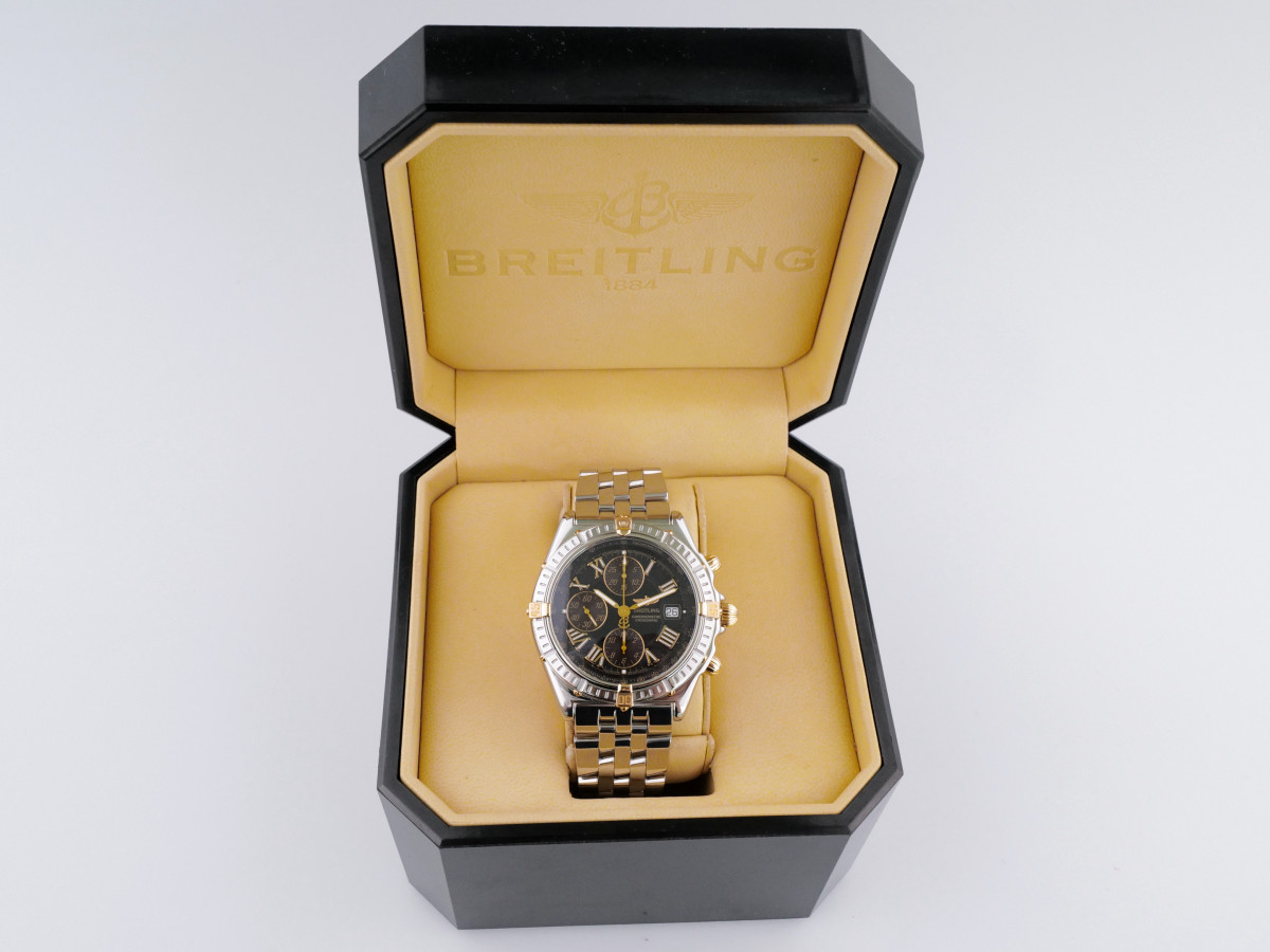 Швейцарський годинник Breitling Crosswind Chronograph