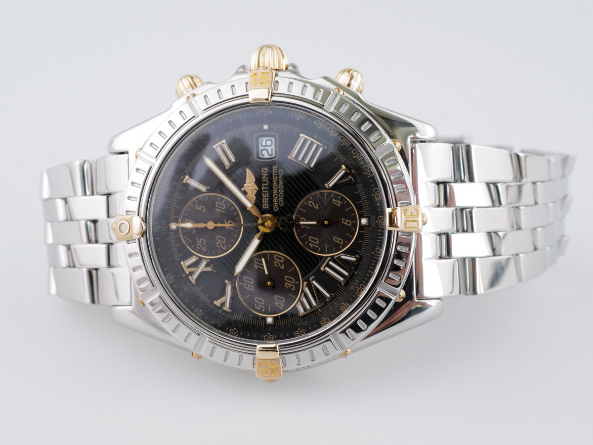 Швейцарський годинник Breitling Crosswind Chronograph